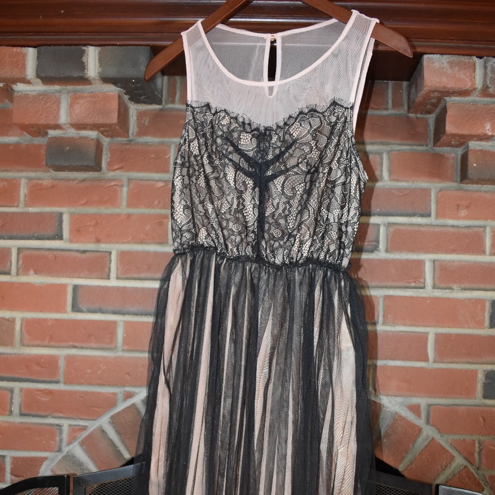 Pins and Needles Tulle Ballerina Dress - Picture 1 of 6